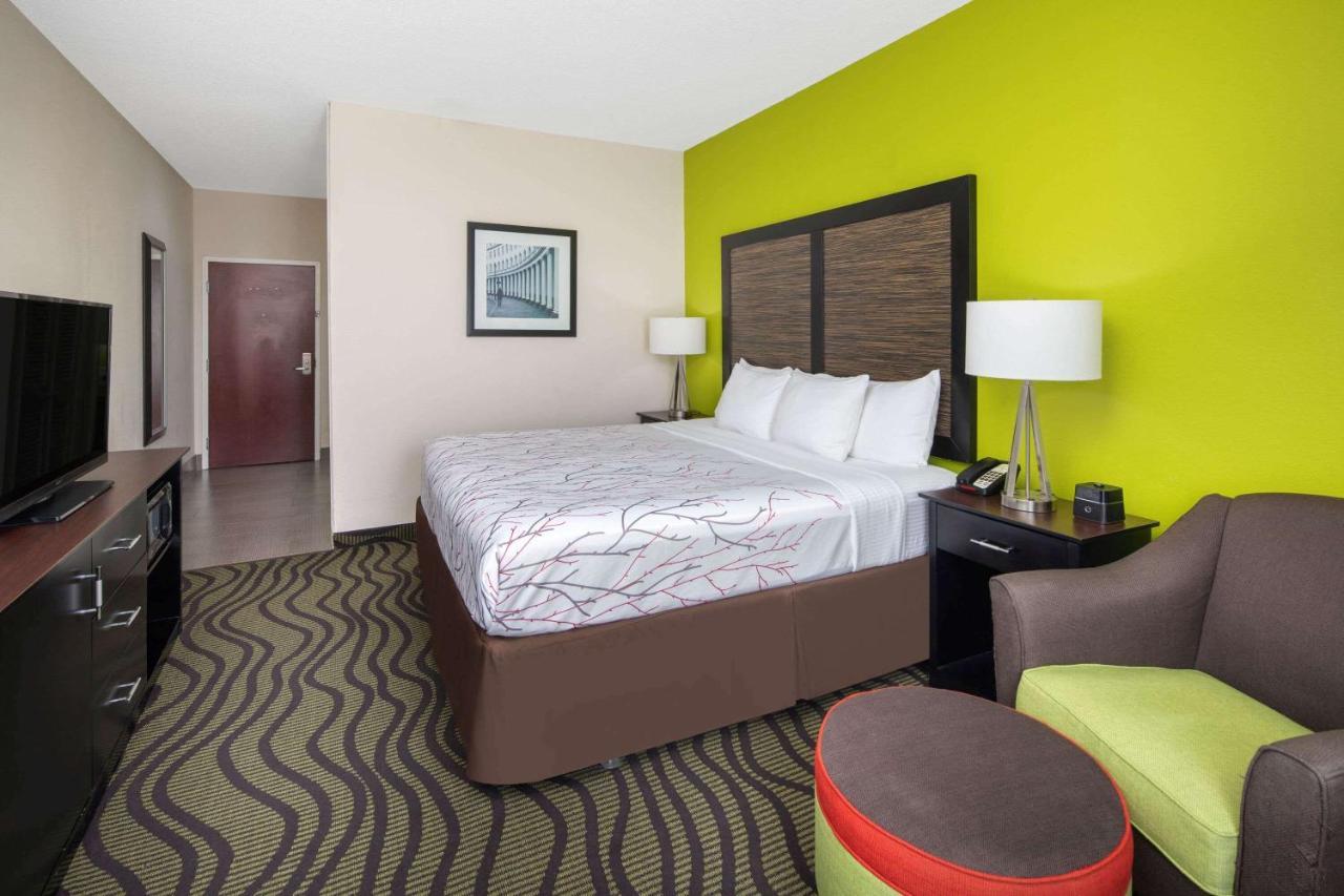 La Quinta Inn By Wyndham Calhoun South I-75 Exteriör bild